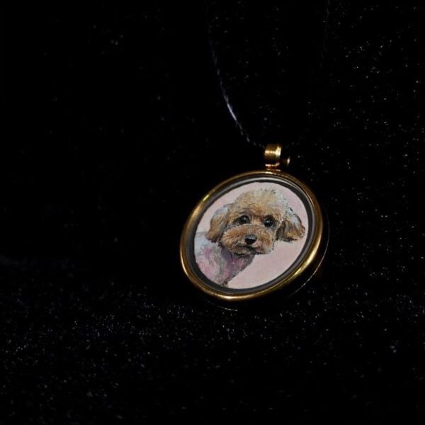 Custom Pet Portrait Pendant from Photo - Imagen 3